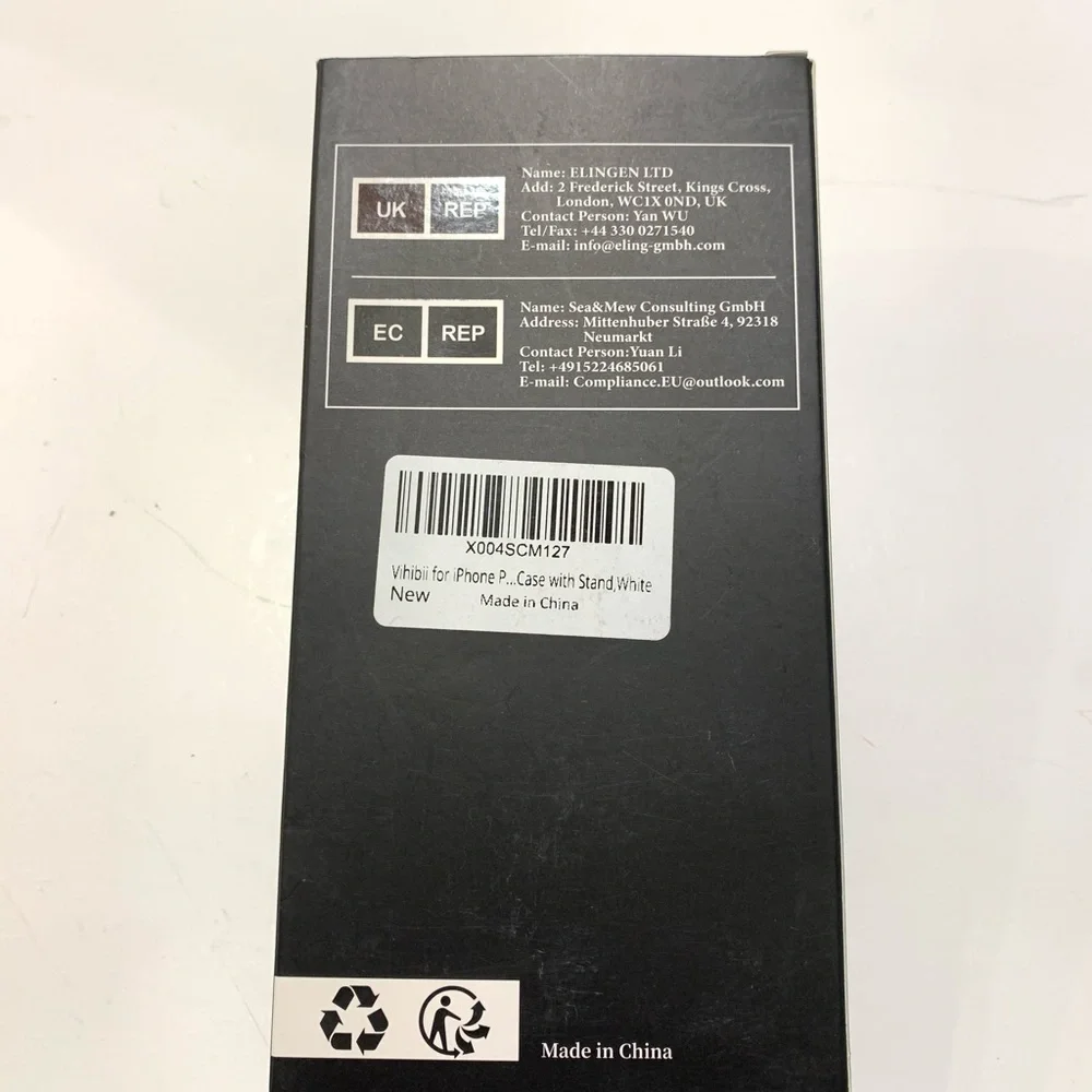 iPhone 17 Pro Case with With  Stand, White